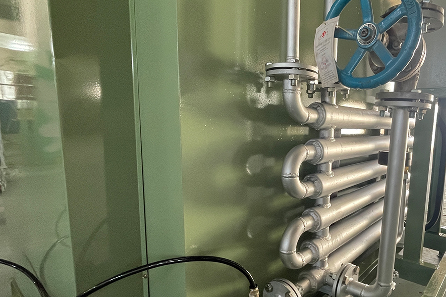 Square ammonia decomposition hydrogen production unit