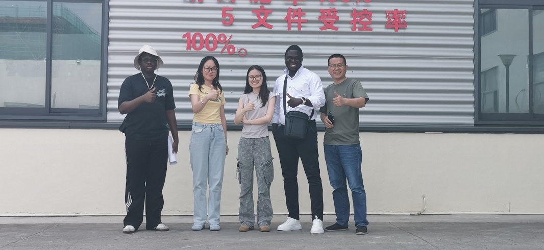 Ang mga kliyente ng Burkina Faso ay nag -sign order pagkatapos ng pagbisita sa aming base ng pagmamanupaktura ng oxygen at nitrogen generator